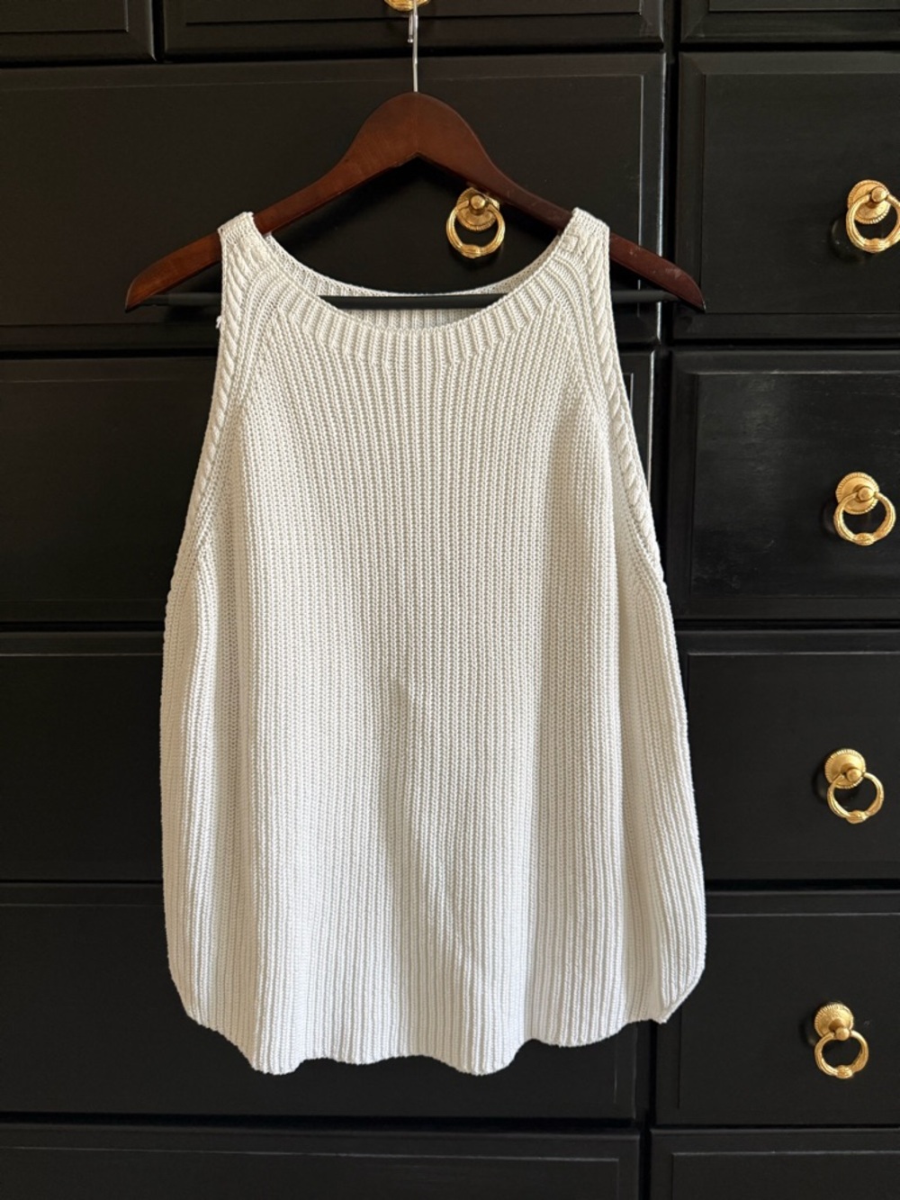 LOFT White Ribbed Sleeveless Tank Size: L